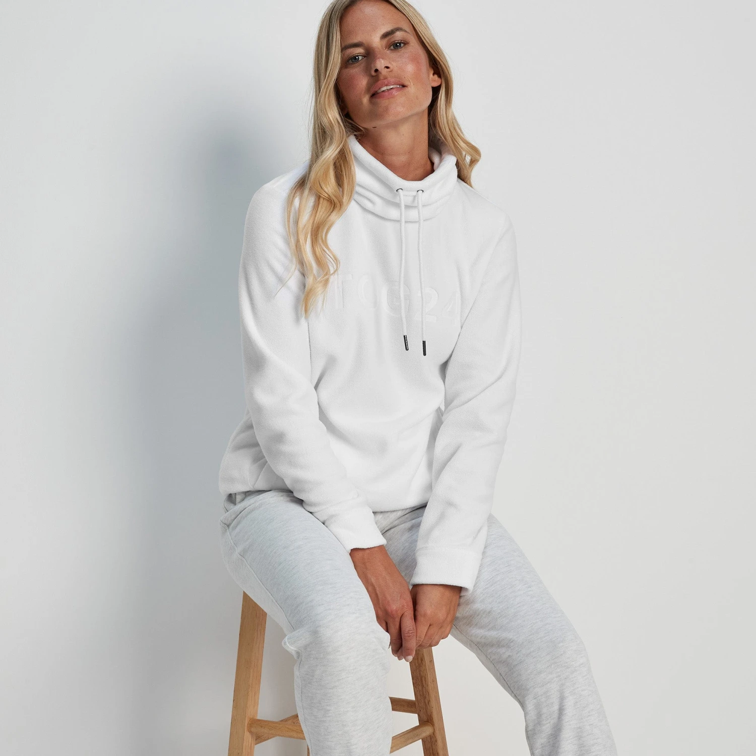 Kirkby Womens Funnel Neck Fleece - Optic White 5 Kirkby Womens Funnel Neck Fleece - Optic White - Image 3