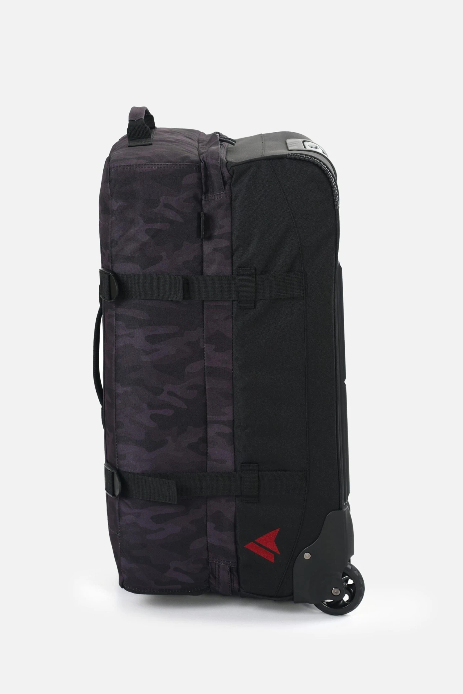 Surfanic Maxim 2.0 100L Roller Bag - Black Camo 5 Surfanic Maxim 2.0 100L Roller Bag - Black Camo - Image 3
