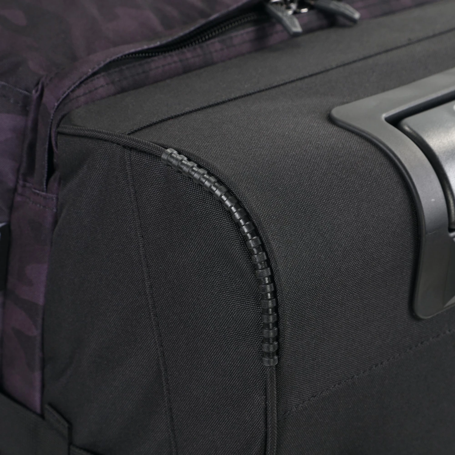 Surfanic Maxim 2.0 100L Roller Bag - Black Camo 10 Surfanic Maxim 2.0 100L Roller Bag - Black Camo - Image 8